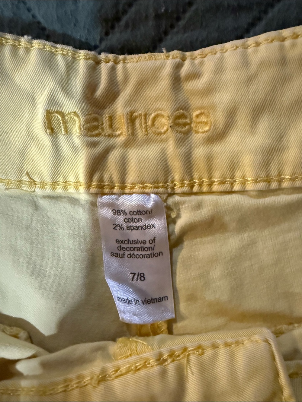 Yellow shorts - Picture 2 of 4